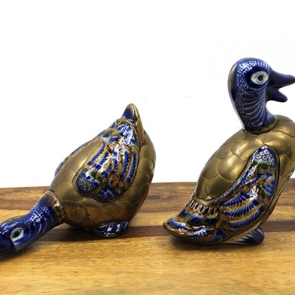 Vintage Tonala Mexican Folk Art Brass Hand Painted Ceramic Pair Duck Figurines - Picture 2 of 10